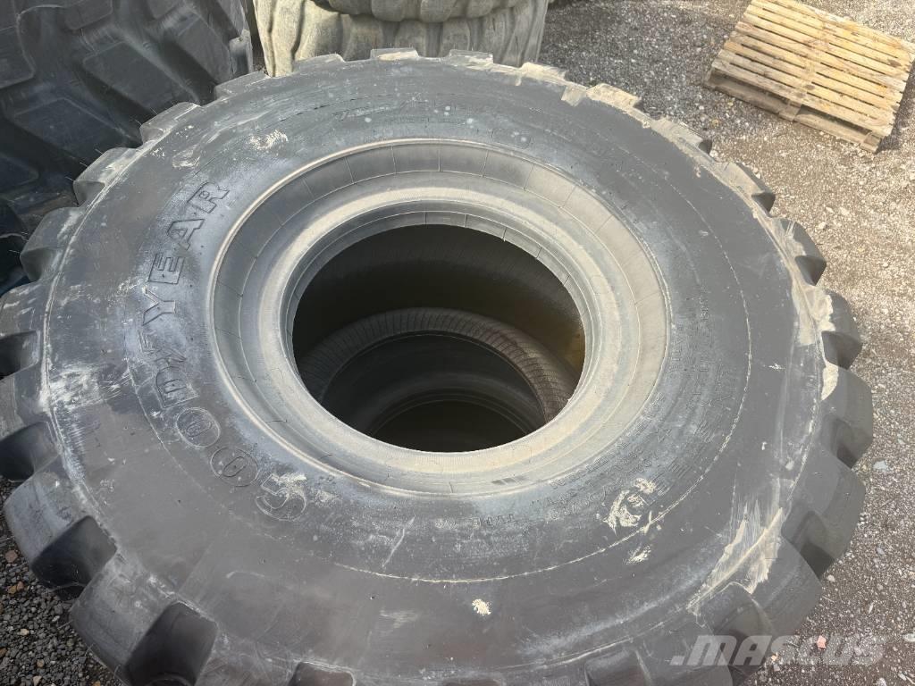 Goodyear 750/65R25 타이어, 휠 및 림