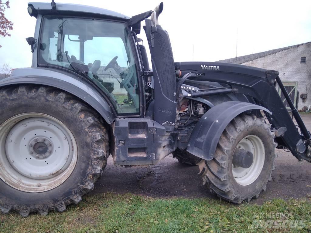Valtra T 234 V 트랙터