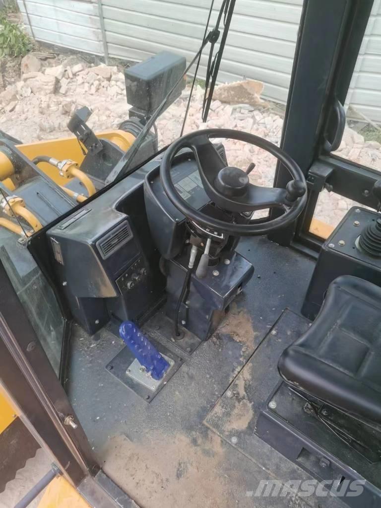 LiuGong 835 H  휠로우더