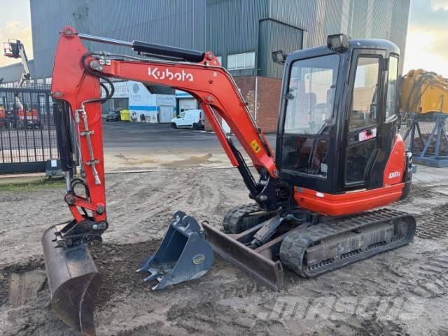 Kubota KX 61-3 소형 굴삭기 7톤 미만