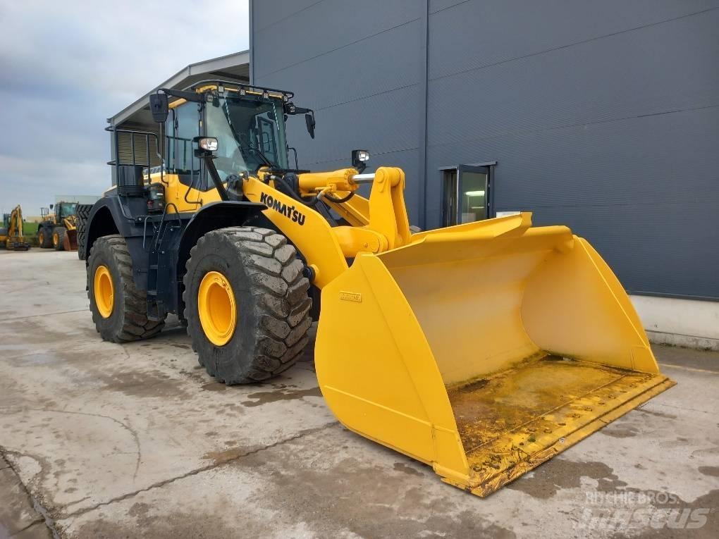 Komatsu WA480-8E0  휠로우더