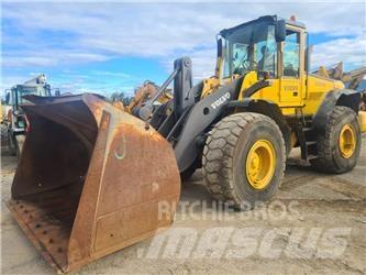 Volvo L 120 E  휠로우더