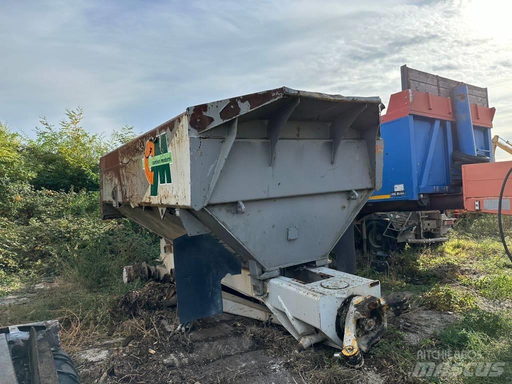 Volvo A 30 FOR PARTS 연결식 홀러