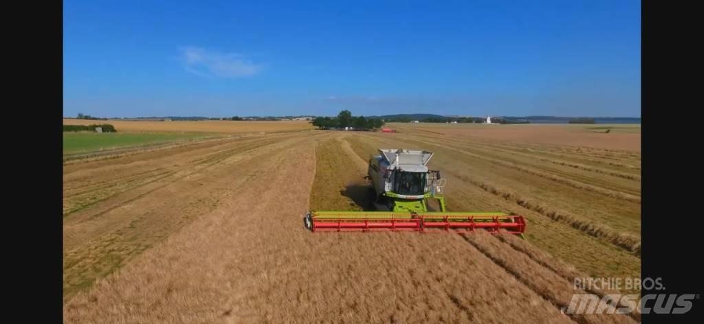 CLAAS Lexion 780 TT 콤바인 수확기