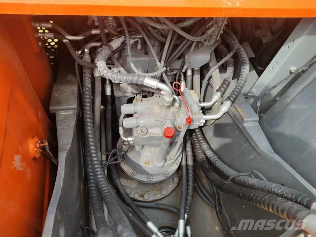 Hitachi ZX200 대형 굴삭기 29톤 이상