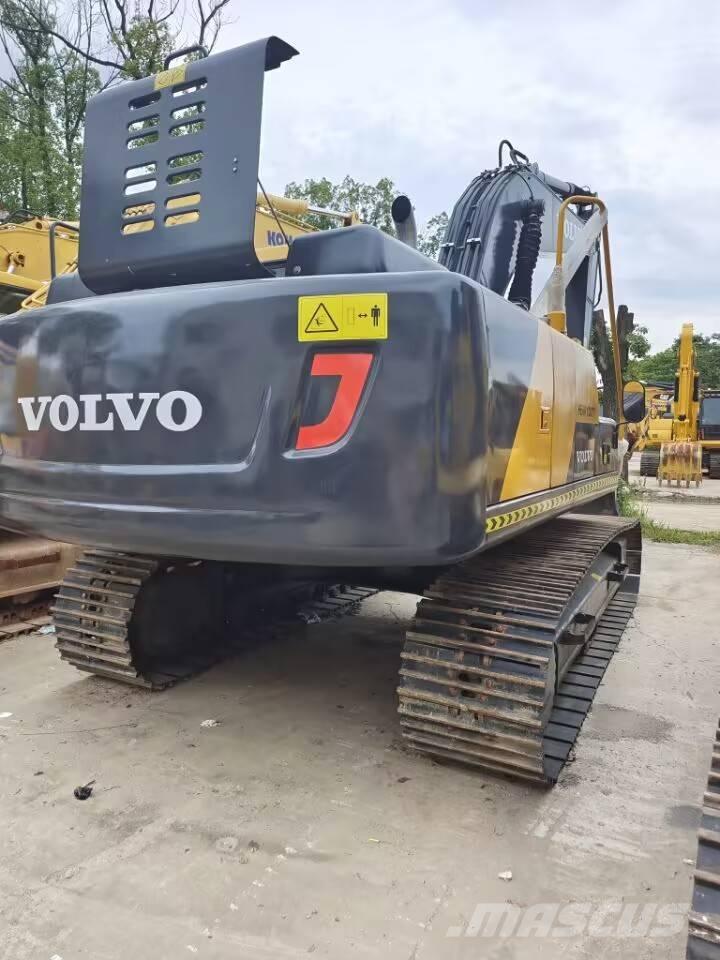 Volvo EC 210 D 대형 굴삭기 29톤 이상