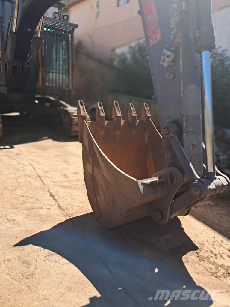 Volvo EC 210 B LC 대형 굴삭기 29톤 이상