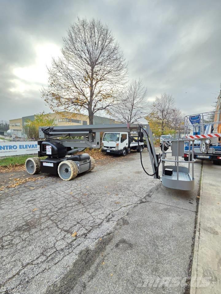 Niftylift HR 15 HDE 관절형 전동이동 리프트