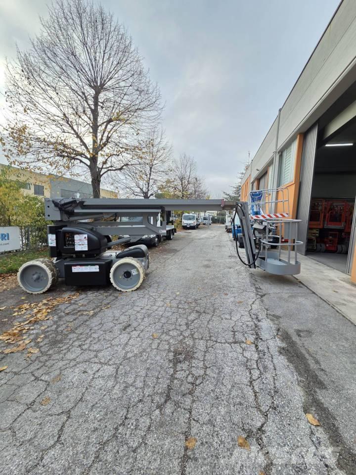 Niftylift HR 15 HDE 관절형 전동이동 리프트