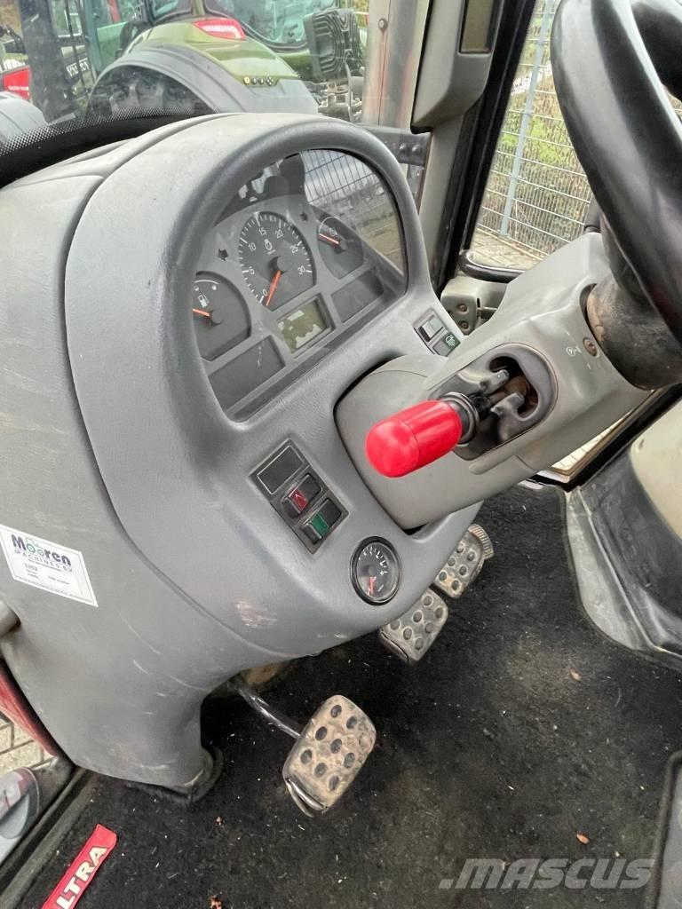 Valtra T120 tractor 트랙터