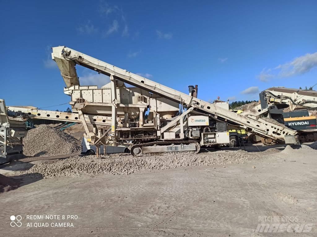 Metso LT1100 크러셔