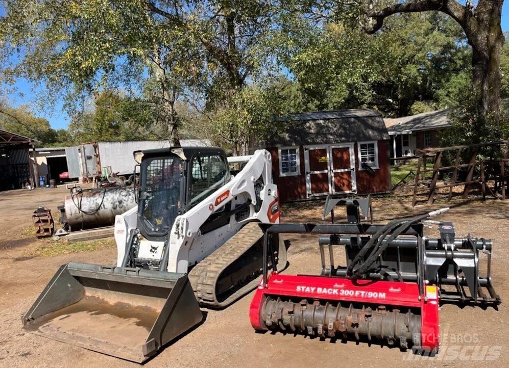Bobcat T 770  스키드로더