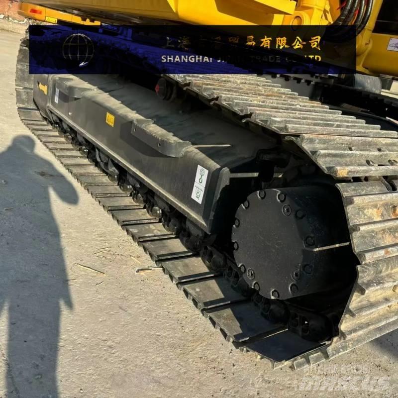 Komatsu PC 160 대형 굴삭기 29톤 이상