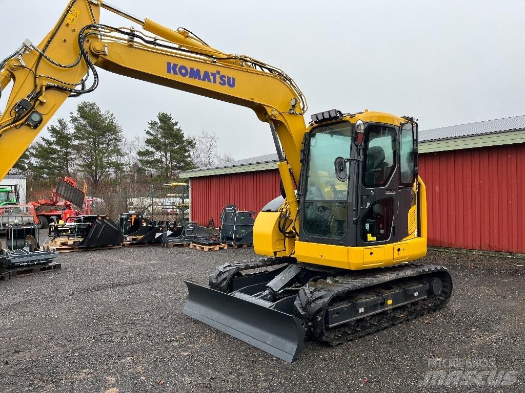 Komatsu PC78US-11 중형굴삭기 7톤-28톤