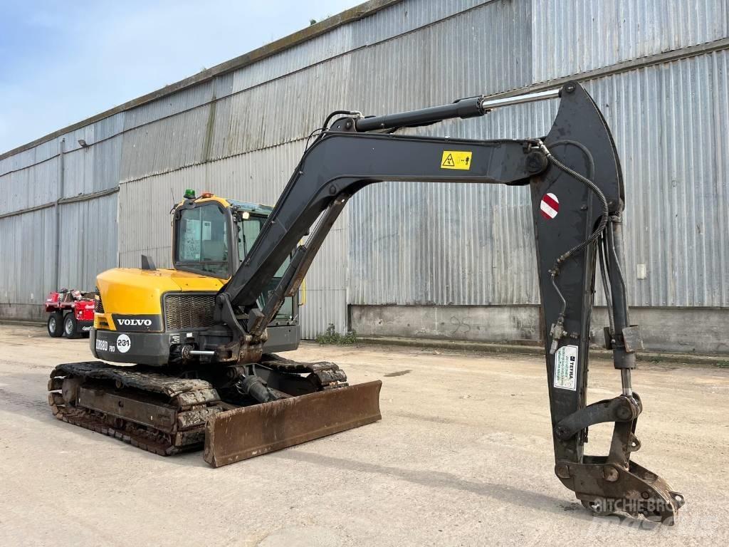 Volvo ECR 88 D 중형굴삭기 7톤-28톤