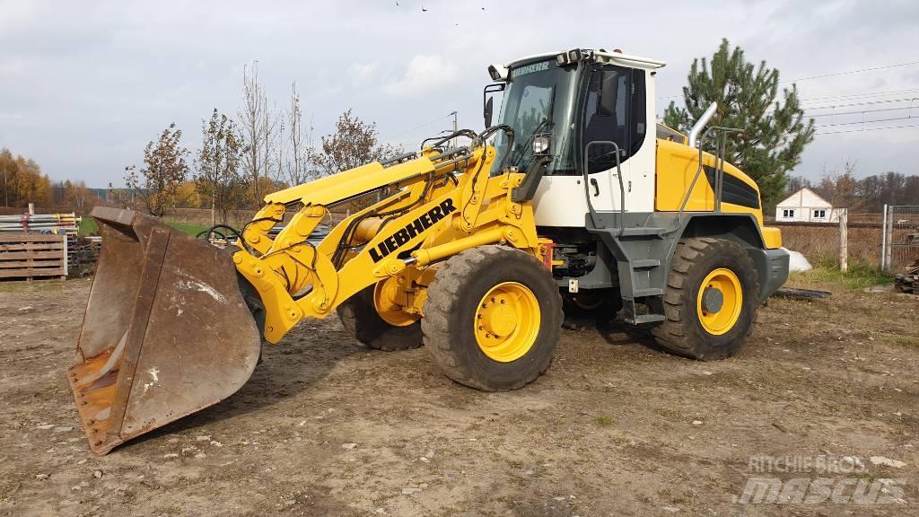 Liebherr L 524  휠로우더