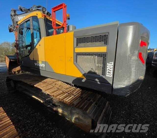 Volvo EC220EL 대형 굴삭기 29톤 이상