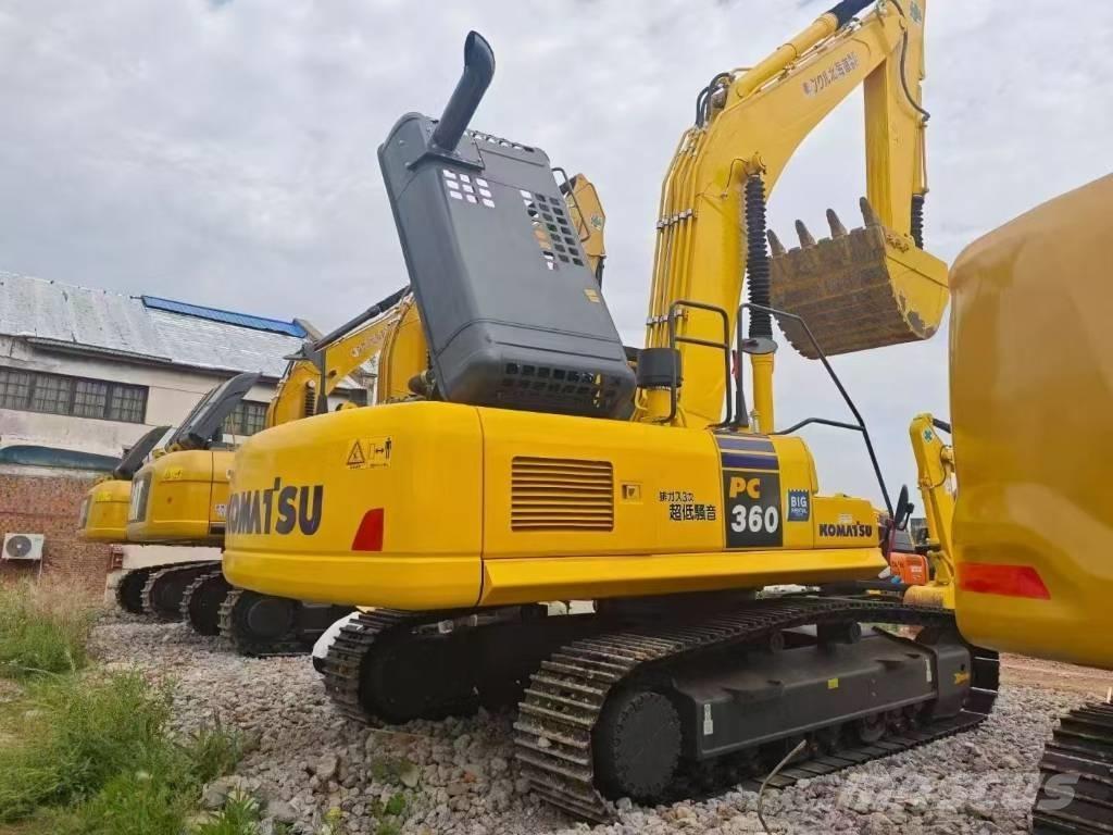 Komatsu 360-8 대형 굴삭기 29톤 이상