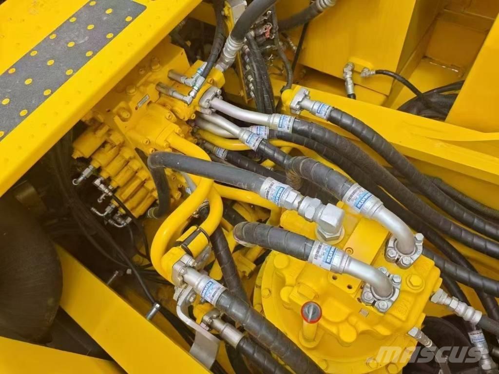 Komatsu 360-8 대형 굴삭기 29톤 이상