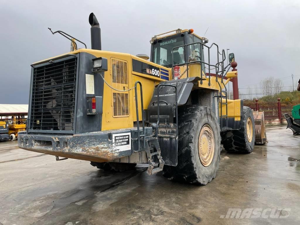 Komatsu WA 600-6  휠로우더