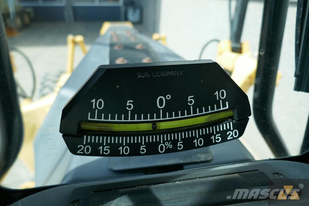 CAT 12M3 그레이더