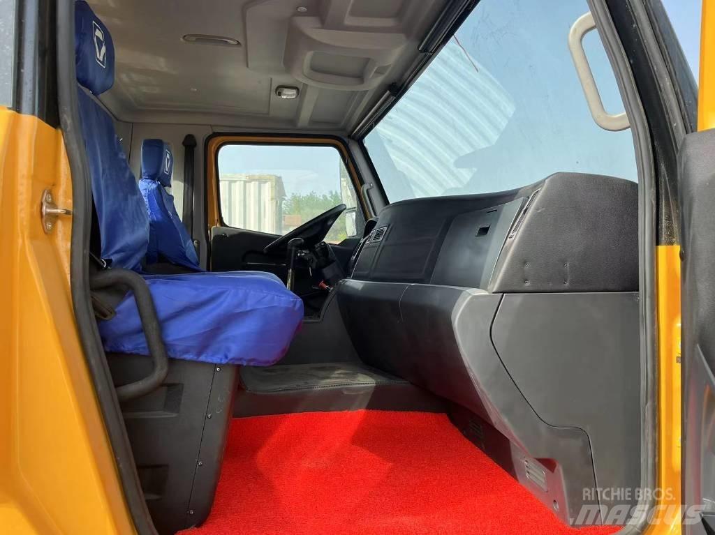 XCMG QY70KC A/T 크레인