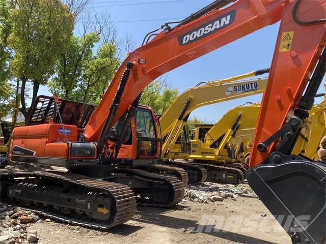 Doosan DX 225 LC 대형 굴삭기 29톤 이상