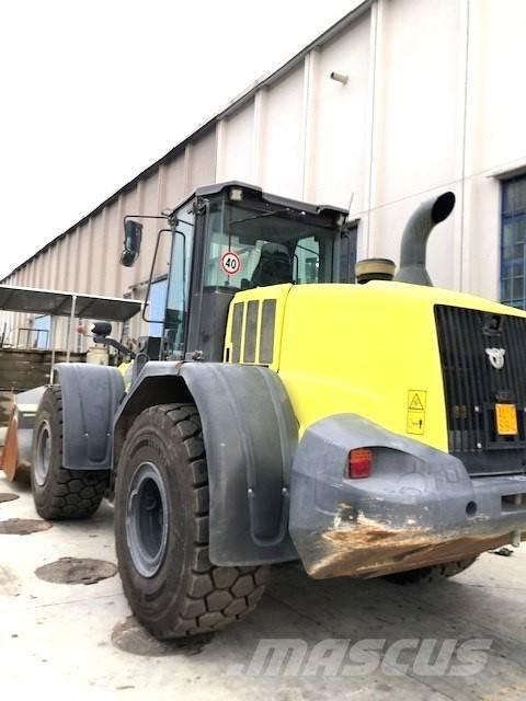 CASE 821G  휠로우더