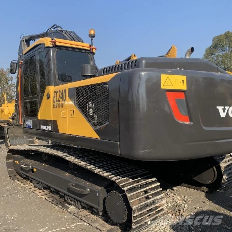 Volvo EC 240 대형 굴삭기 29톤 이상