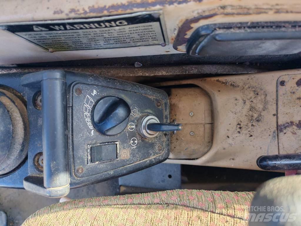 CAT 325 LN 대형 굴삭기 29톤 이상