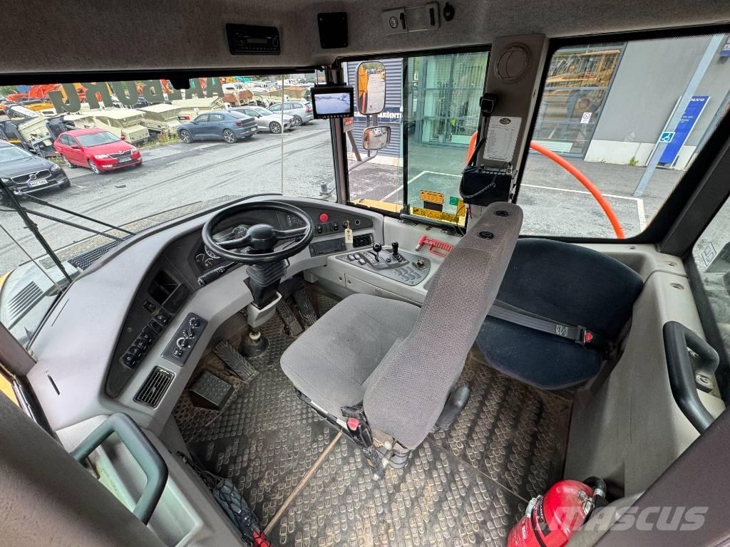 Volvo A 30 G 연결식 홀러