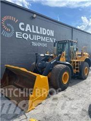 John Deere 824 K  휠로우더