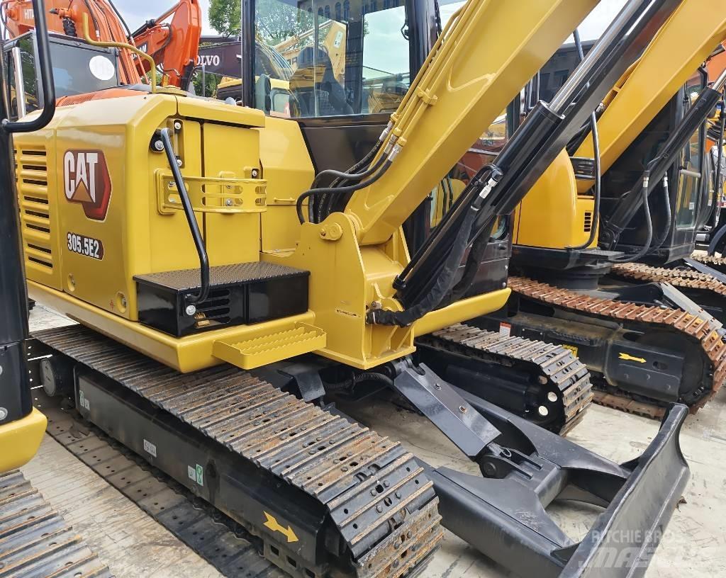 CAT 305.5 E 2 소형 굴삭기 7톤 미만
