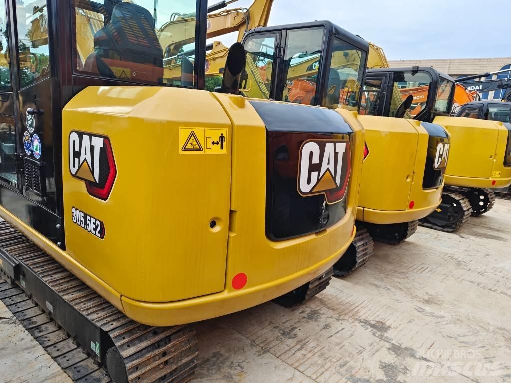 CAT 305.5 E 2 소형 굴삭기 7톤 미만
