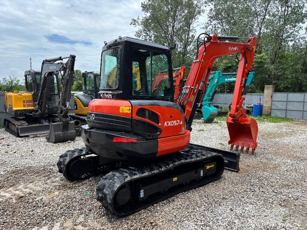 Kubota KX 057-4 소형 굴삭기 7톤 미만
