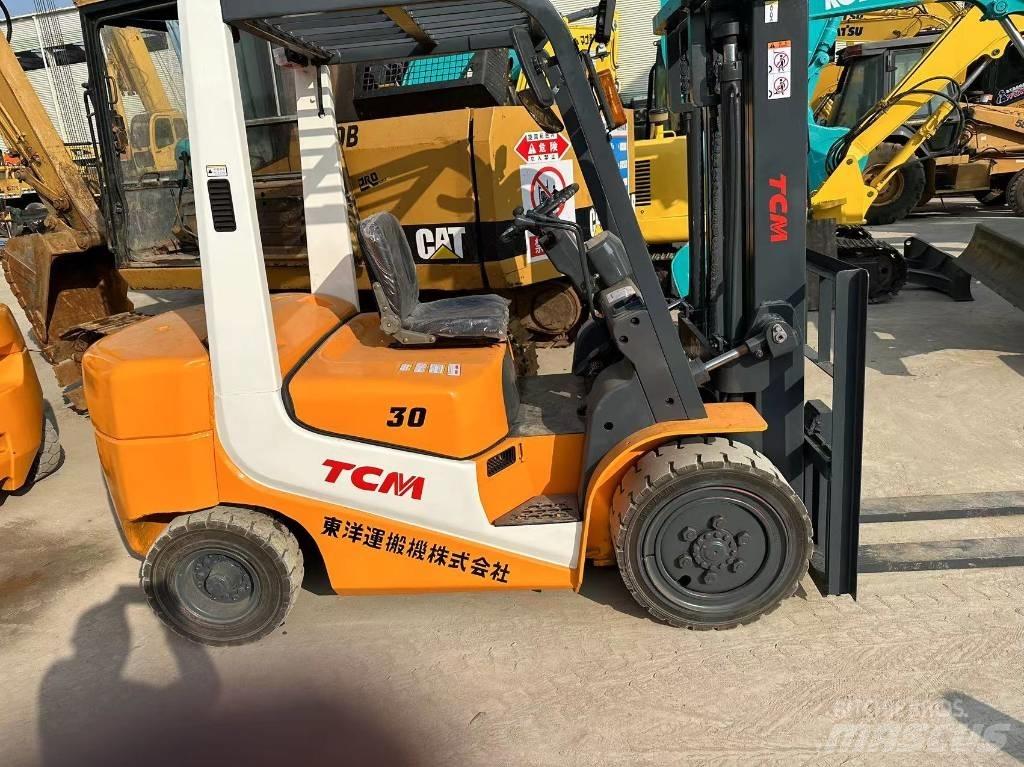TCM FD30T6 디젤 지게차