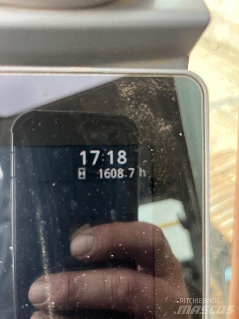 Hitachi Zx130-7 대형 굴삭기 29톤 이상