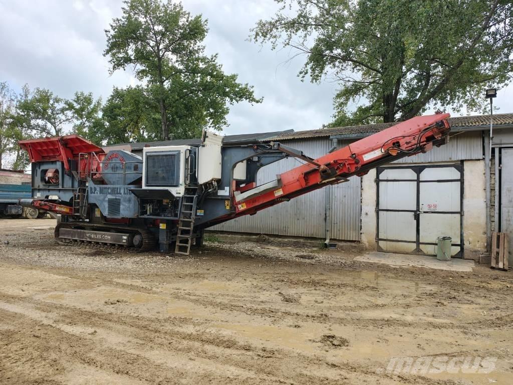 Sandvik QJ 341 이동식 분쇄기