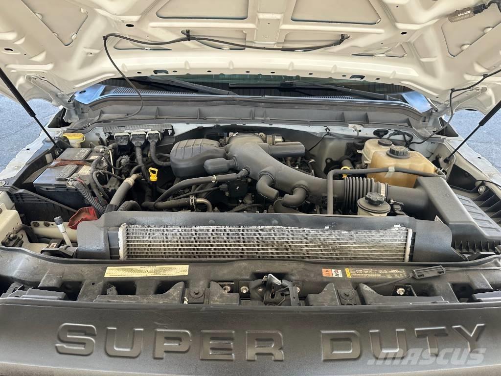 Altec AT 235 트럭 탑재 고소작업대