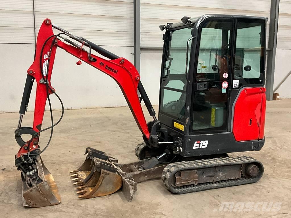 Bobcat E 19 소형 굴삭기 7톤 미만
