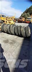 Bridgestone 13R22.5 타이어, 휠 및 림