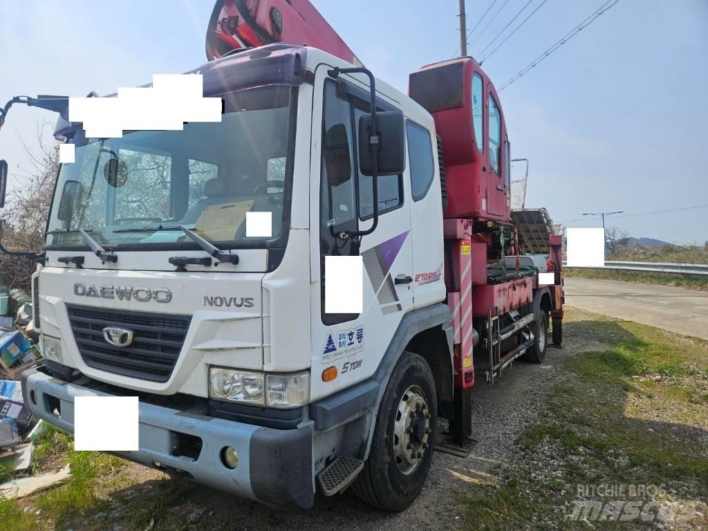 Horyong SKY450 트럭 탑재 고소작업대