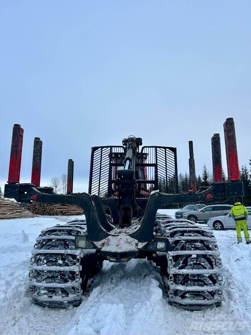 Komatsu 855 원목 포워더