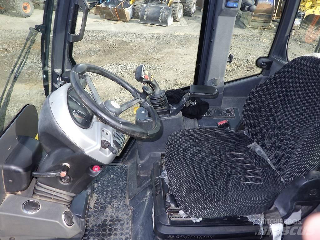 Schäffer 5470 Z  휠로우더