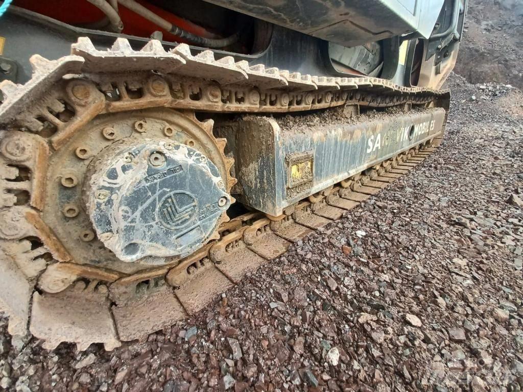 Sandvik QJ241 이동식 분쇄기