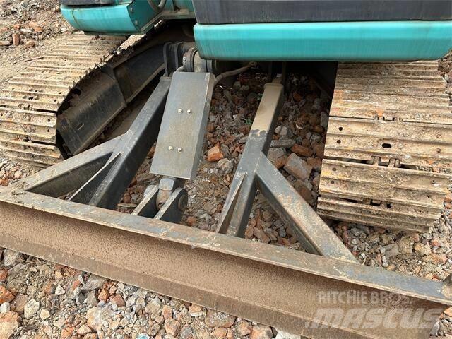 Kobelco SK70SR 소형 굴삭기 7톤 미만