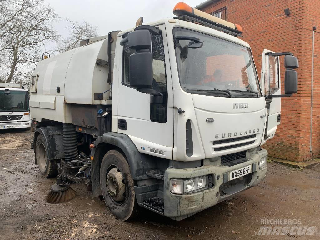 Iveco 150E 22 도로 청소차