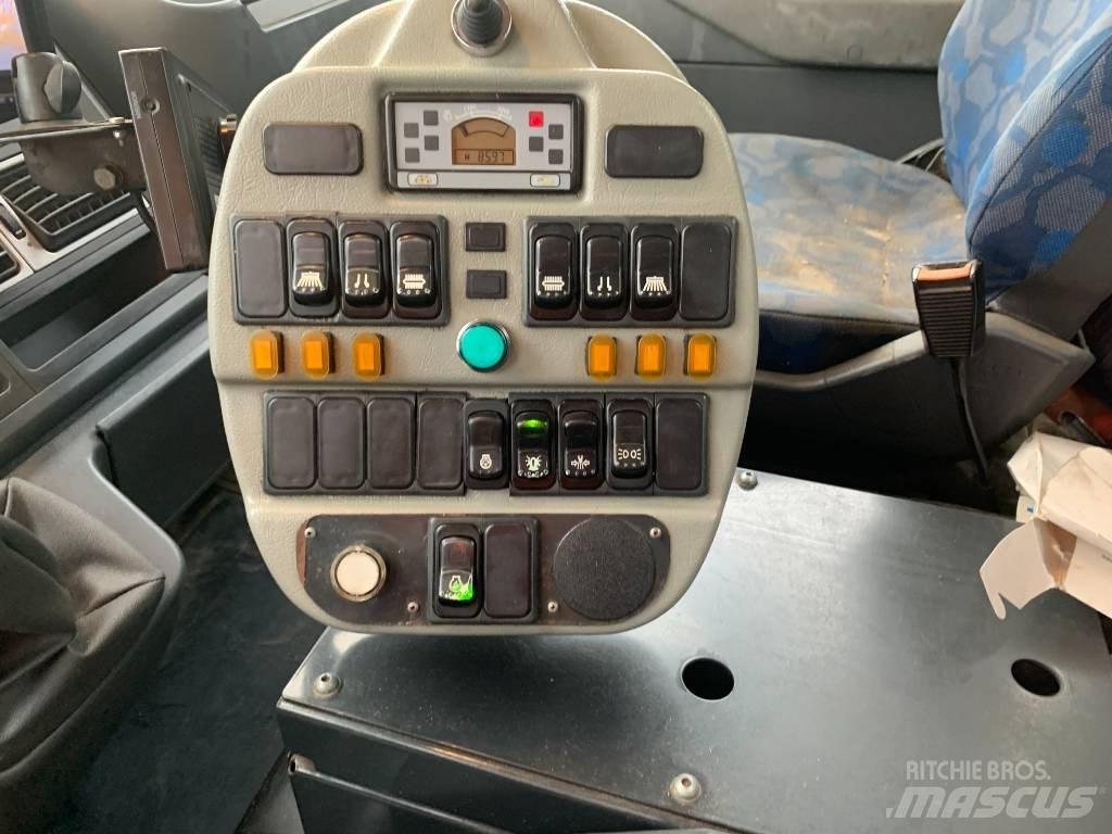 Iveco 150E 22 도로 청소차