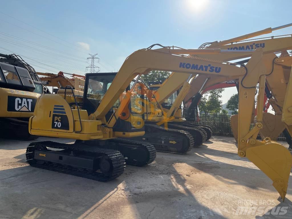 Komatsu PC 70 소형 굴삭기 7톤 미만