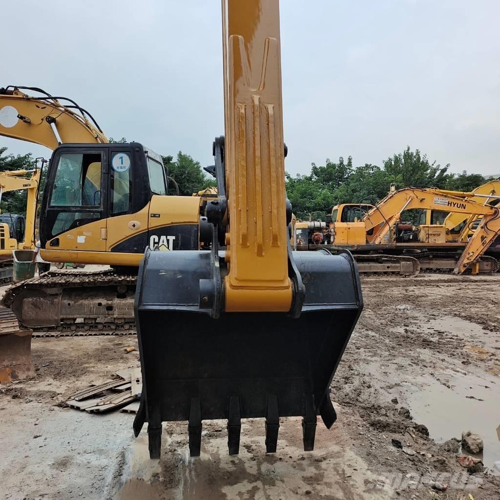 Sany SY 215 C 대형 굴삭기 29톤 이상